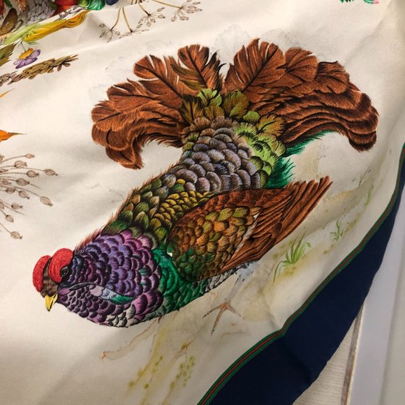 GUCCI Vintage Pheasants & Flowers Silk Scarf-Rolled/Stitched Edges - Picture 7 of 8